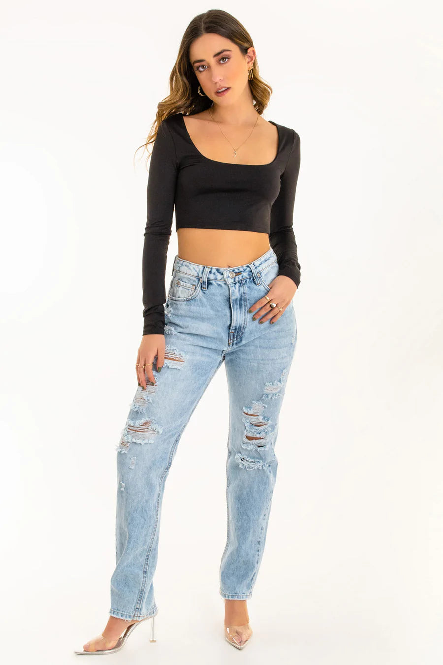 Top Camila