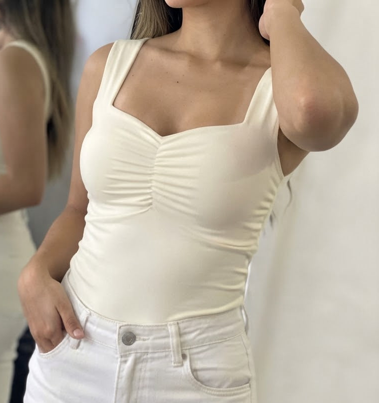 Body Chantilly