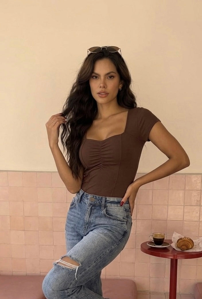 Body Canela