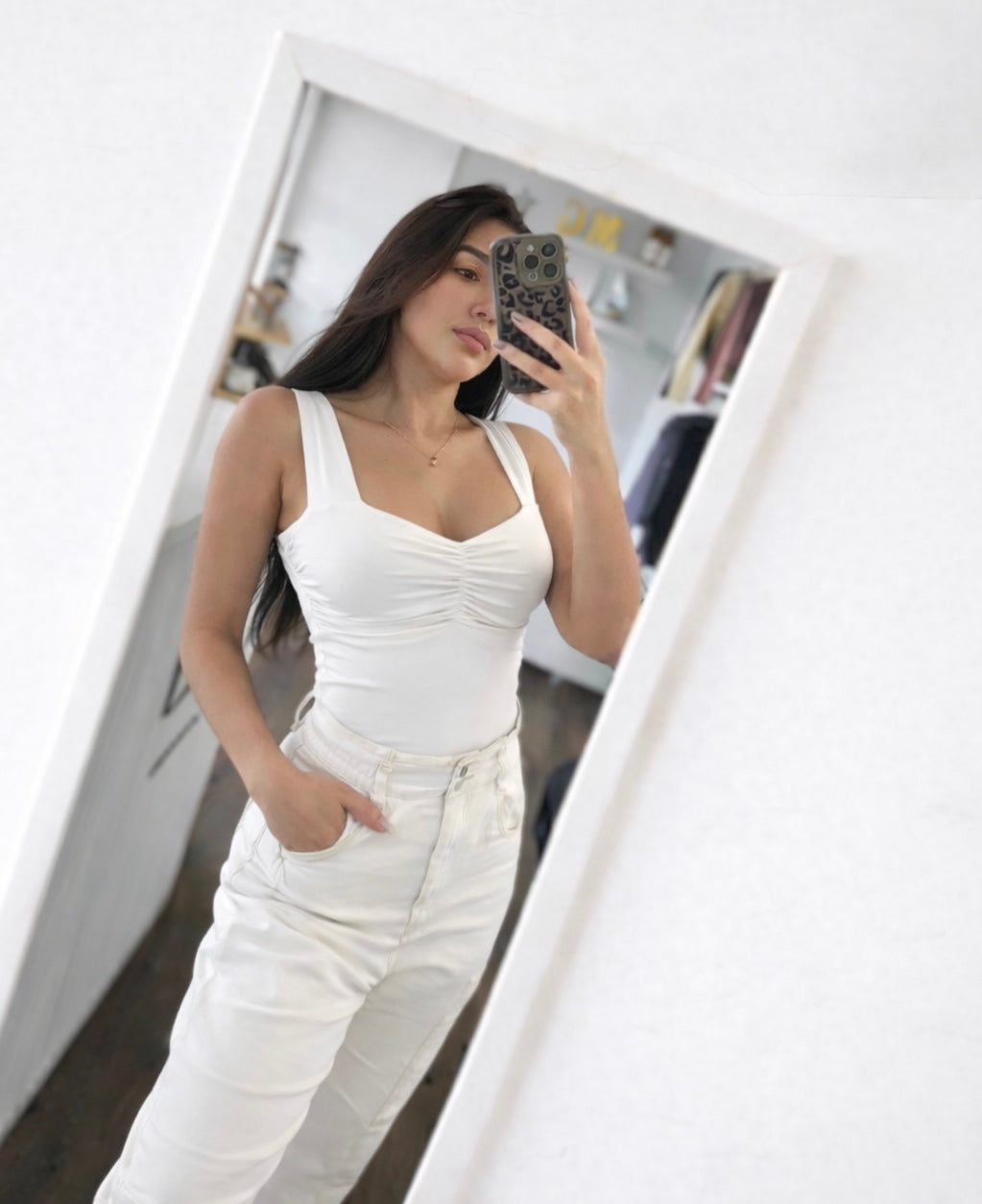 Body Chantilly
